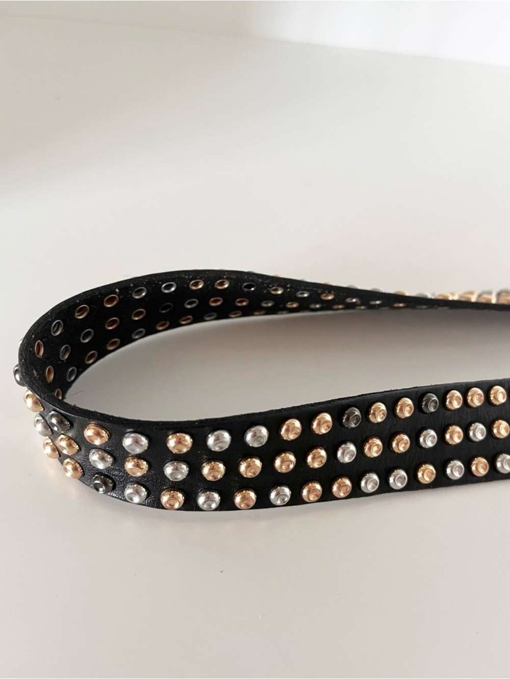 CAbi Pristine Studded Leather Belt • Mixed Metal Edge XL - Picture 4 of 9